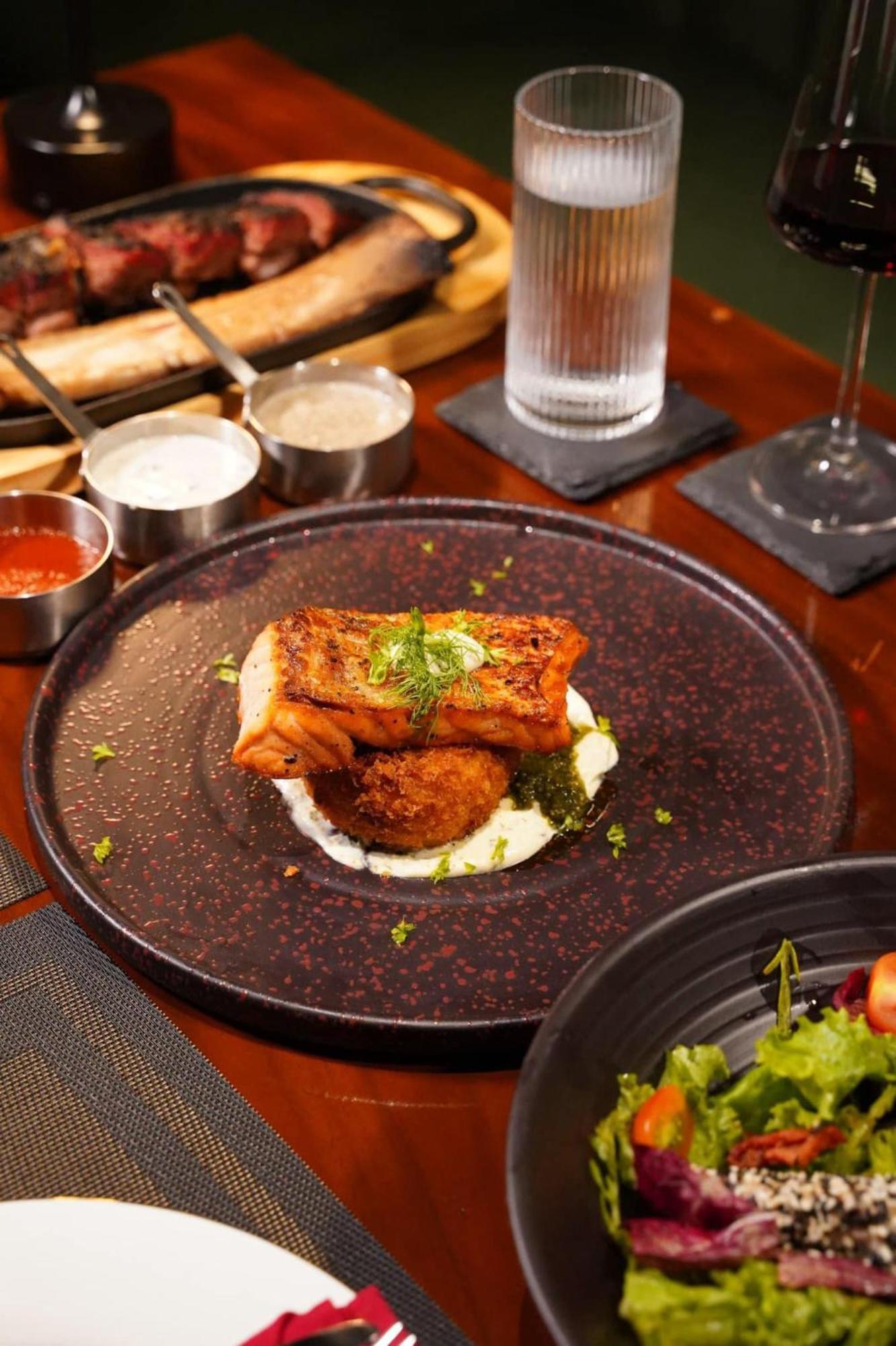 Bros Hotel 胡志明市 外观 照片
