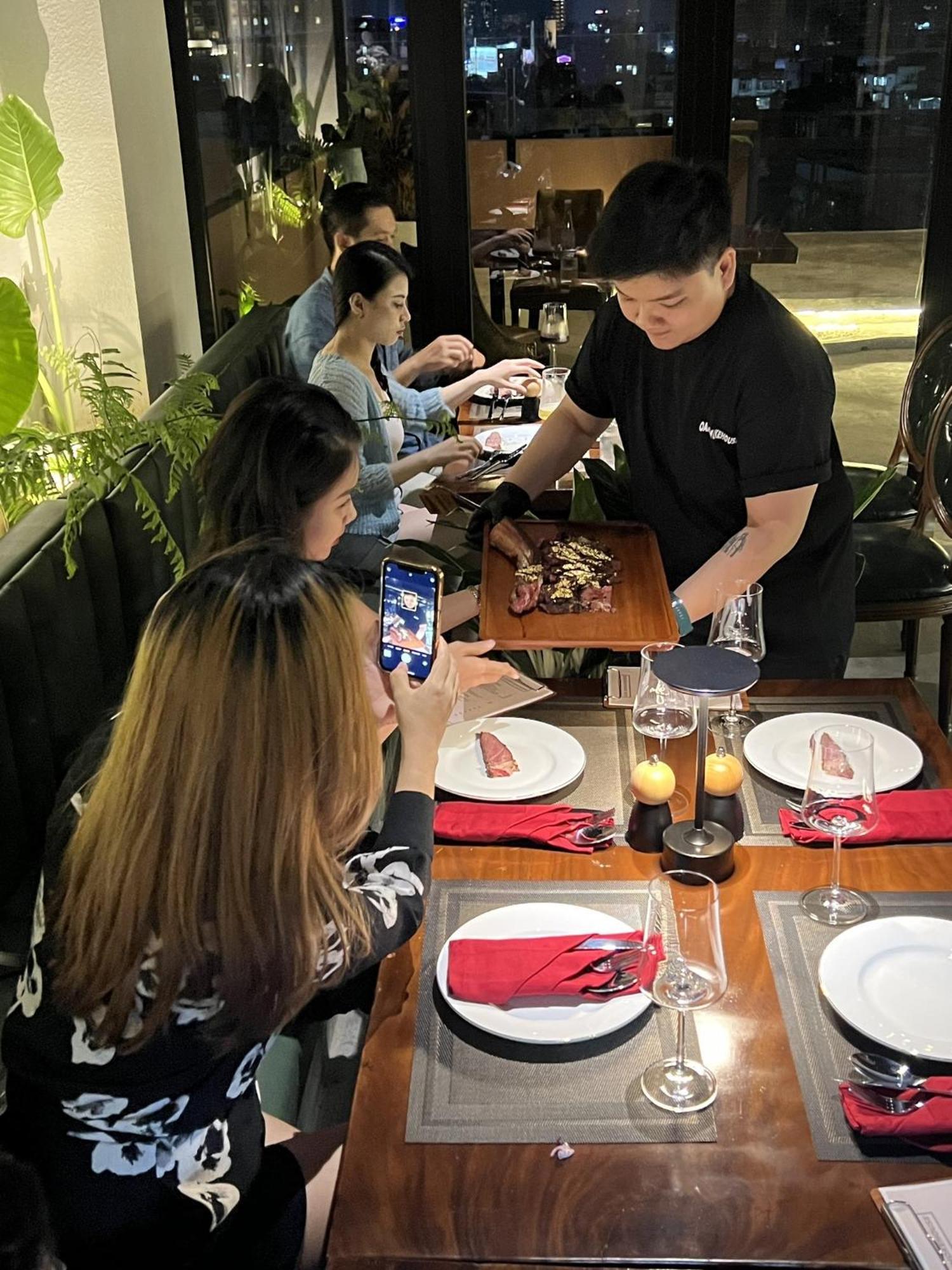 Bros Hotel 胡志明市 外观 照片